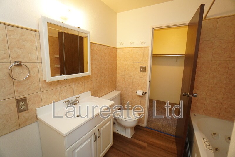 Building Photo - 7755 E Quincy Ave