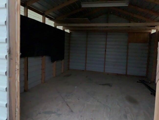 Building Photo - Fully Furnished Nice 3BR/2BA Home
