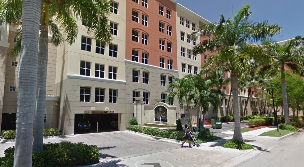 Building Photo - 17125 N Bay Rd