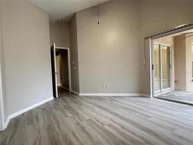 Building Photo - 27618 Sky Lake Cir