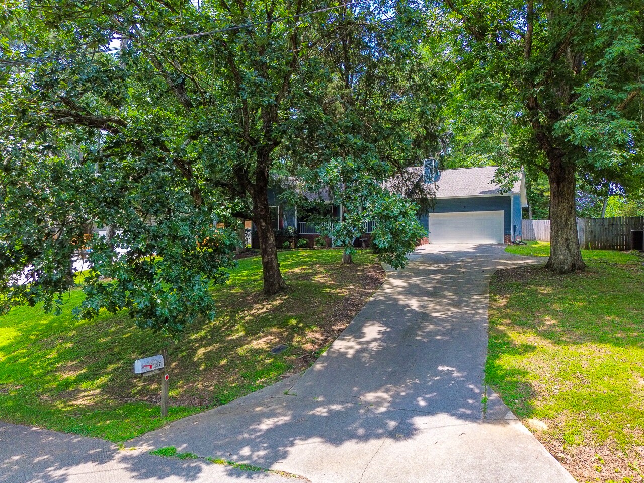 Building Photo - 157 Greenwood Dr