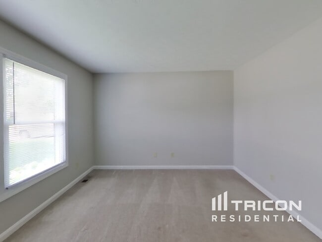 Building Photo - 3149 Sextant Dr