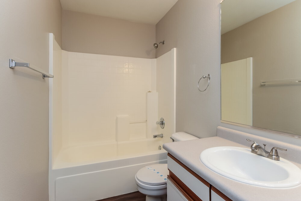 Building Photo - 2299 E Peach Tree Dr