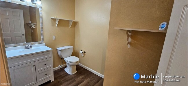 Building Photo - 2 br, 2 bath Condo - 33020 10th Ave SW Uni...