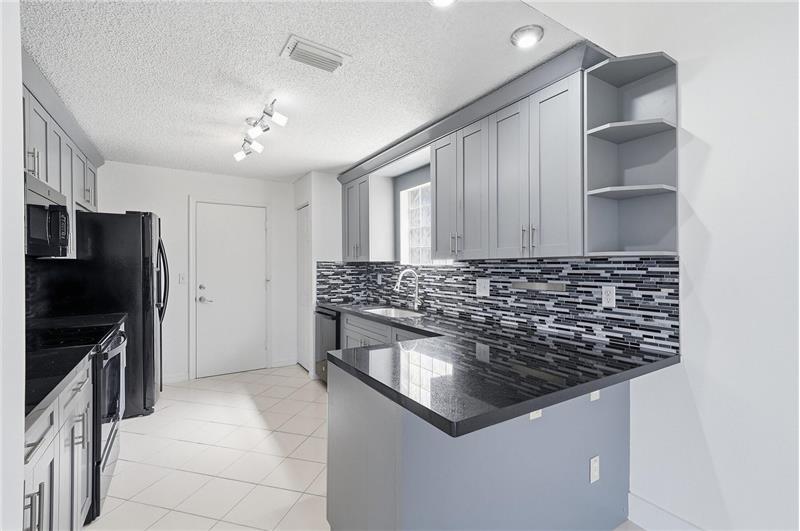 Building Photo - 3422 NW 110th Way