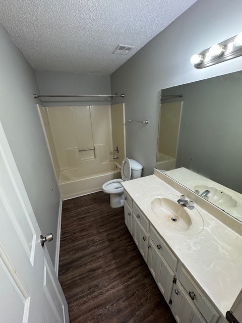 Building Photo - 5538 Oak Branch Cir N