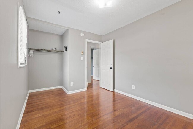 Building Photo - 6522 Baldoon Dr