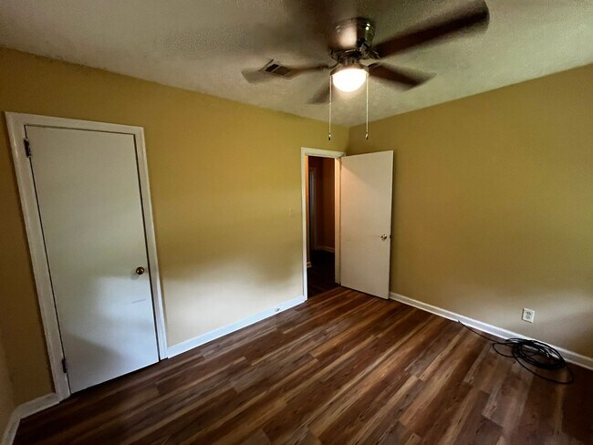 Building Photo - The Ideal Space to Balance Life, Work and ...