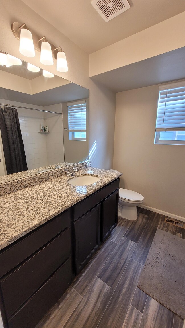 Building Photo - 9172 Baltin Ct