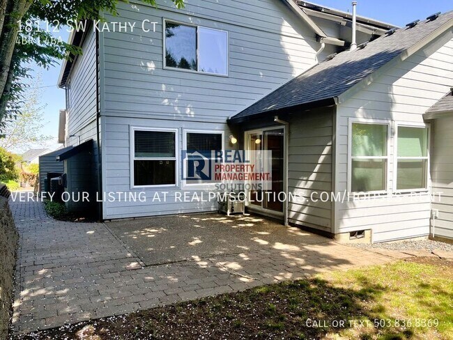 Building Photo - 18112 SW Kathy Ct
