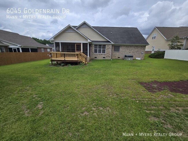 Building Photo - 6045 Goldenrain Dr