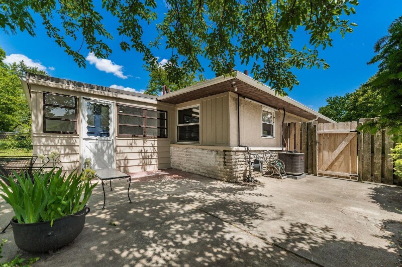 Building Photo - 59 N Ashburton Rd