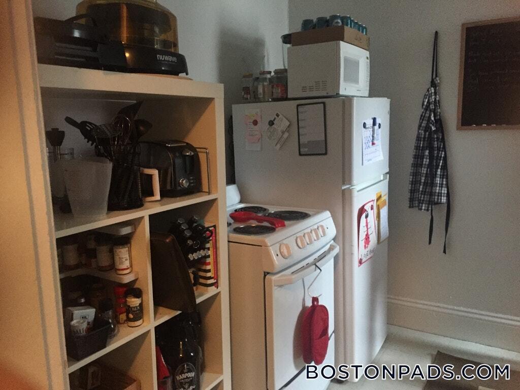 Building Photo - 1375 Commonwealth Ave