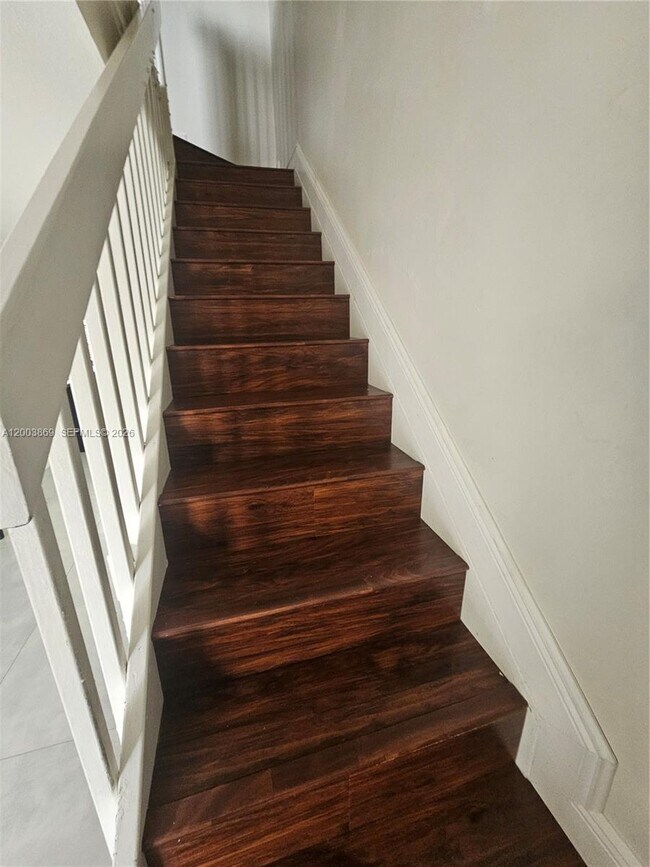 Building Photo - 9846 Hammocks Blvd