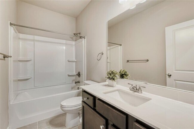 Building Photo - 2527 Pearl Rdg Trce