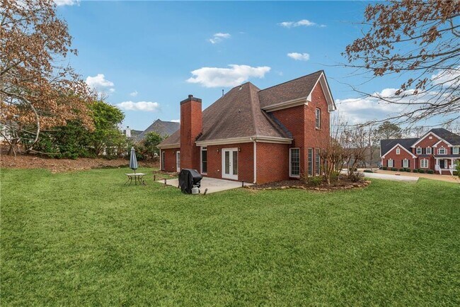 Building Photo - 3207 Haleys Way SE