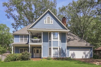 Building Photo - 2322 Carrollwood Ln