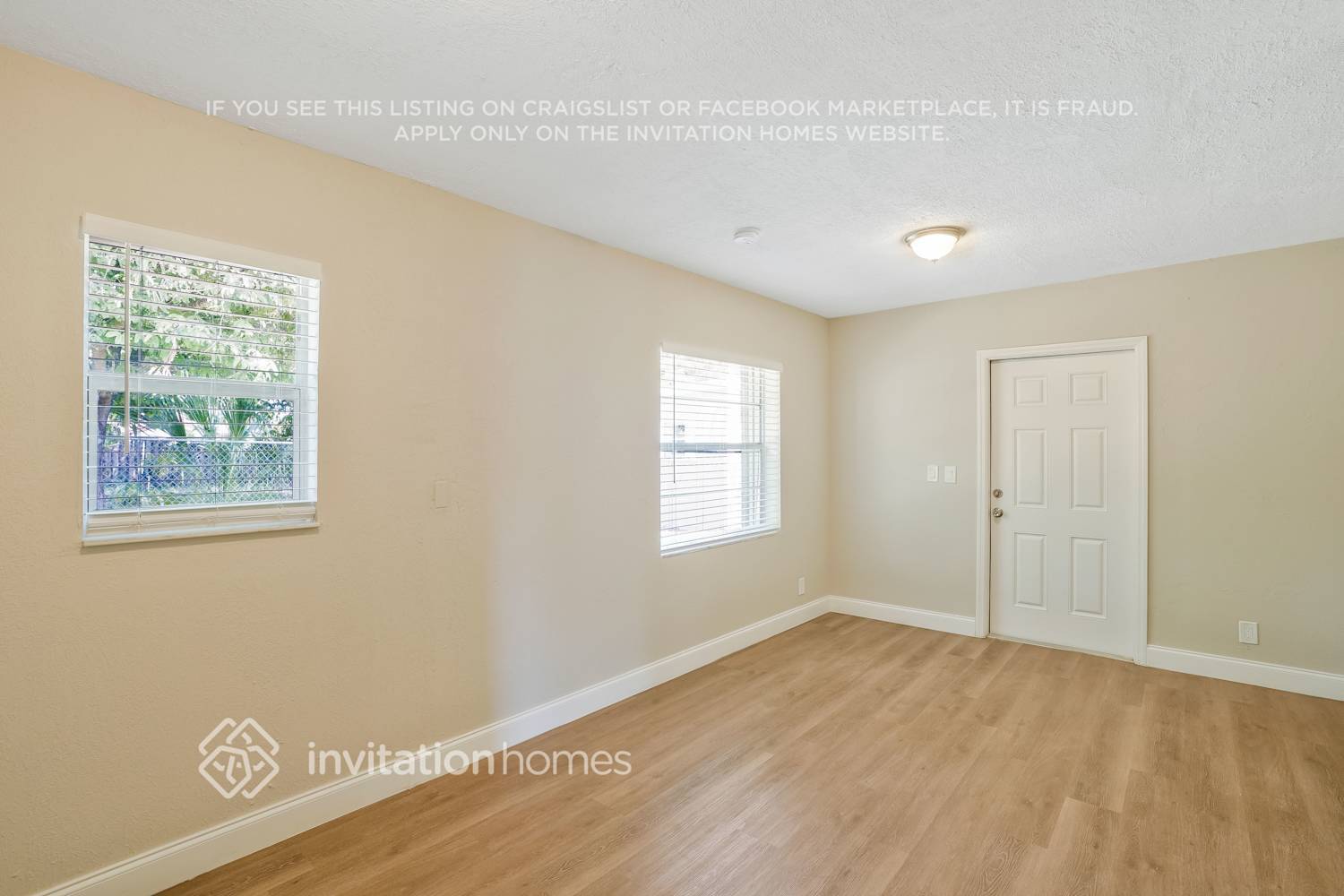 Building Photo - 117 NW 4th Ave