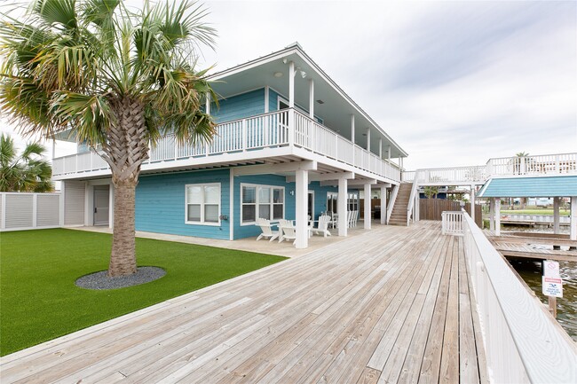 Building Photo - 1508 103rd St