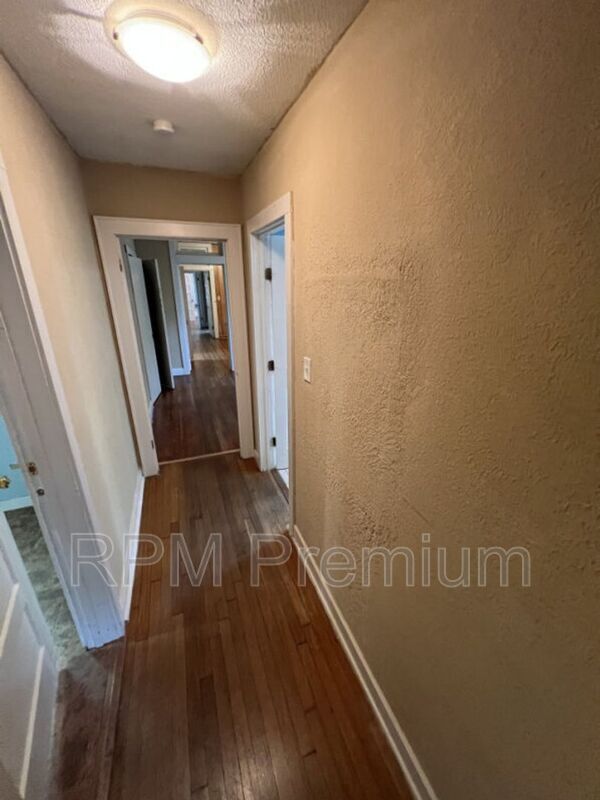 Building Photo - 4429 39th St