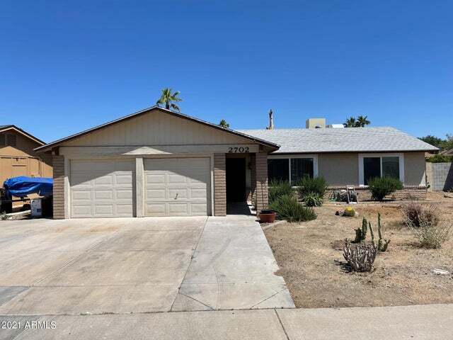 Building Photo - Beautiful Upgraded Home available Now