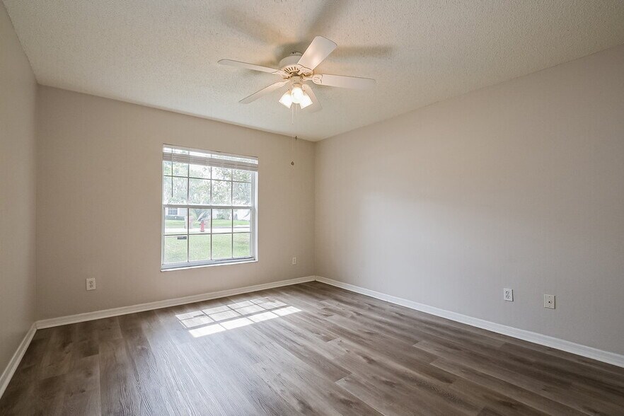 Building Photo - 2234 Majestic Eagle Cir