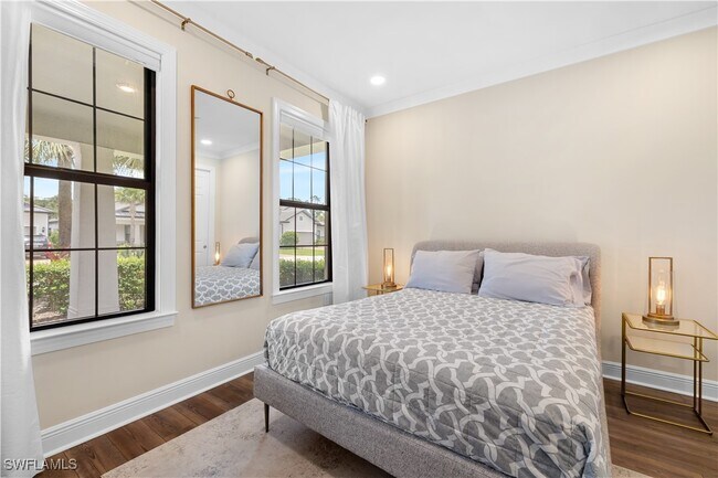 Building Photo - 9799 Everglades Dr