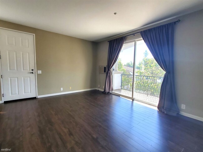 Building Photo - 1 br, 1 bath Condo - 35560 Monterra Terrac...