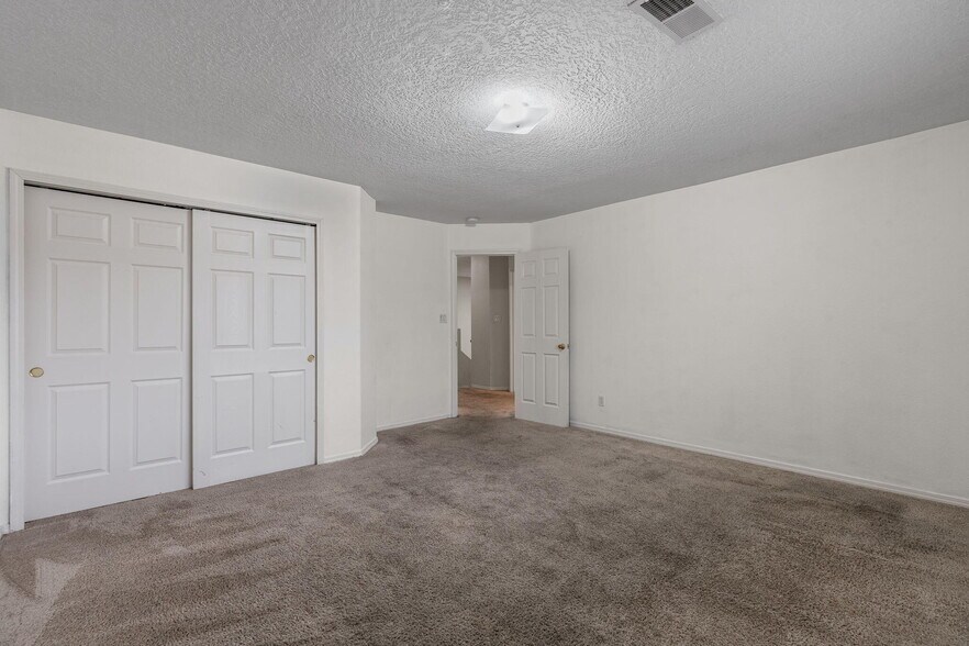 Building Photo - 7019 Kayser Mill Rd NW