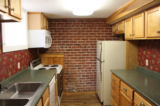 Building Photo - 295