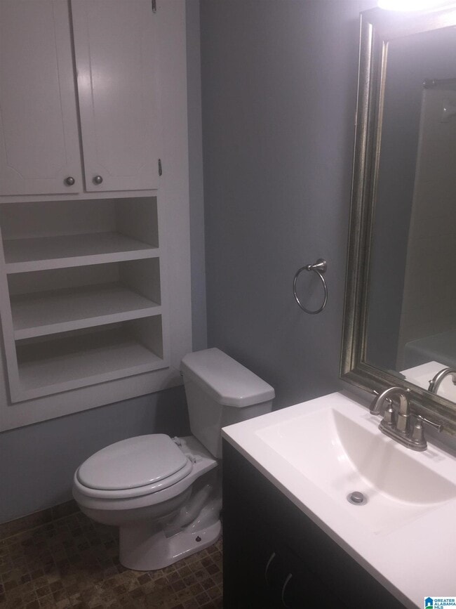 Building Photo - 516516 Windy Ln