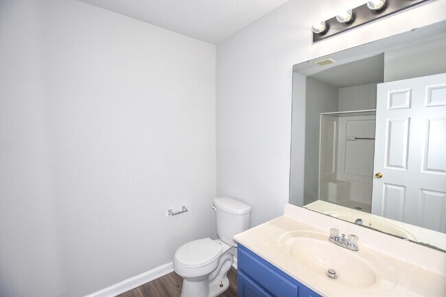 Building Photo - Spacious two-bedroom, two bath Condo in Little River SC