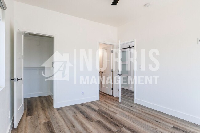 Building Photo - Brand New Home with Beautiful Updates!