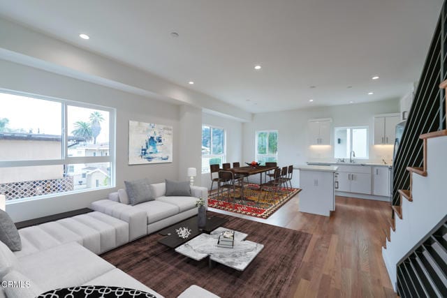 Primary Photo - 517 N Avenue 50