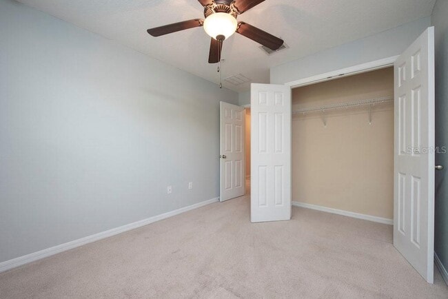 Building Photo - 9460 Tawnyberry St