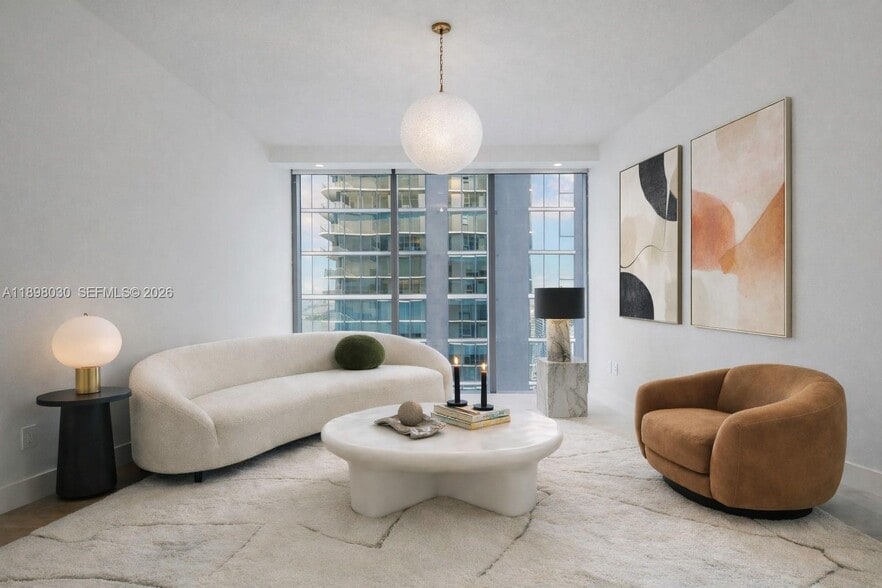 Building Photo - 700 NE 24th St