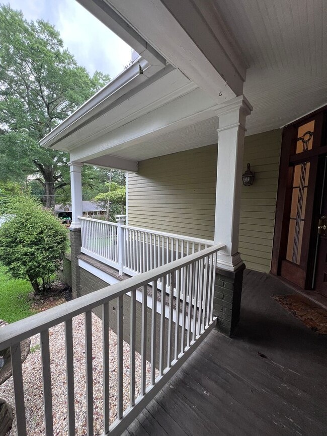 Building Photo - Historic District - Opelika