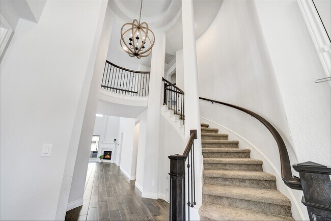 Building Photo - 15014 Little Fox Canyon Tr