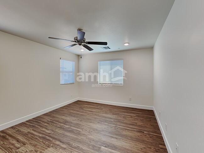 Building Photo - 11058 Sanaco Ct