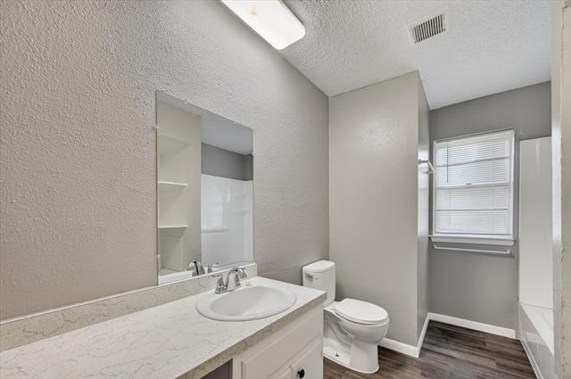 Building Photo - 1604 Homemaker Hills Dr