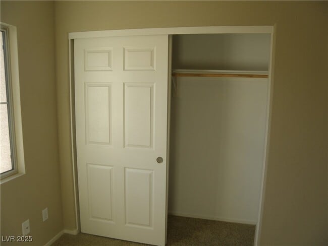 Building Photo - 1004 Appaloosa Hills Ave