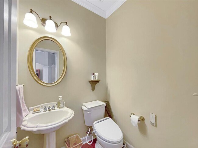 Building Photo - 1911 Berkshire Eve Dr