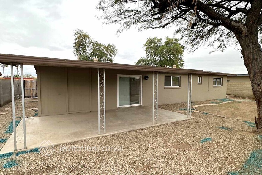 Building Photo - 3534 W Mercer Ln