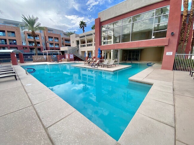 Building Photo - BRIGHT CONDO WITH BALCONY IN SOUTH LAS VEGAS