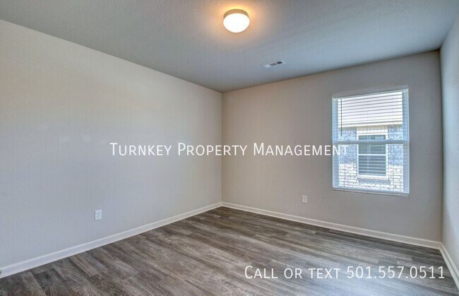 Building Photo - 10500 Darla Ln