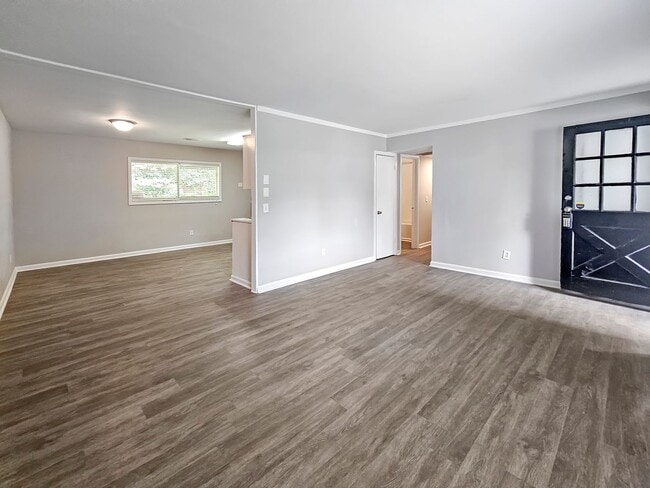 Building Photo - Updated 3-Bedroom Brick Ranch in Jonesboro with Fenced Yard & Prime Location