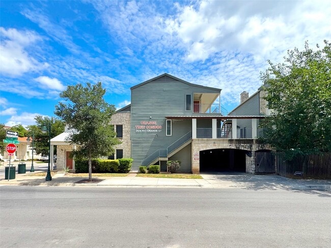 Building Photo - 2529 Rio Grande St