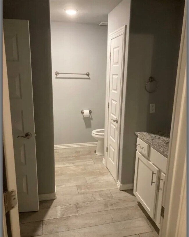 Building Photo - 1211 N Sicily Ln