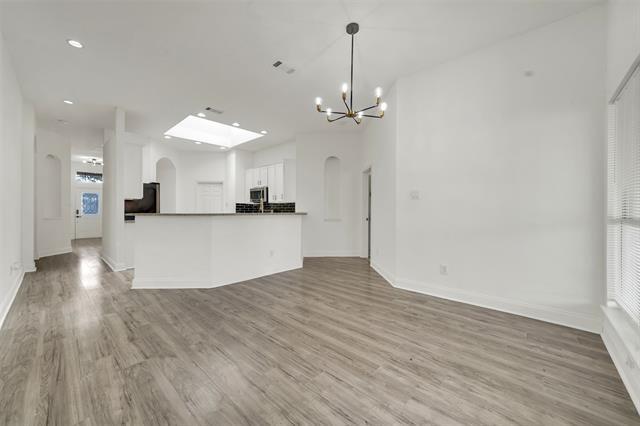 Building Photo - 5919 Vista Glen Ln