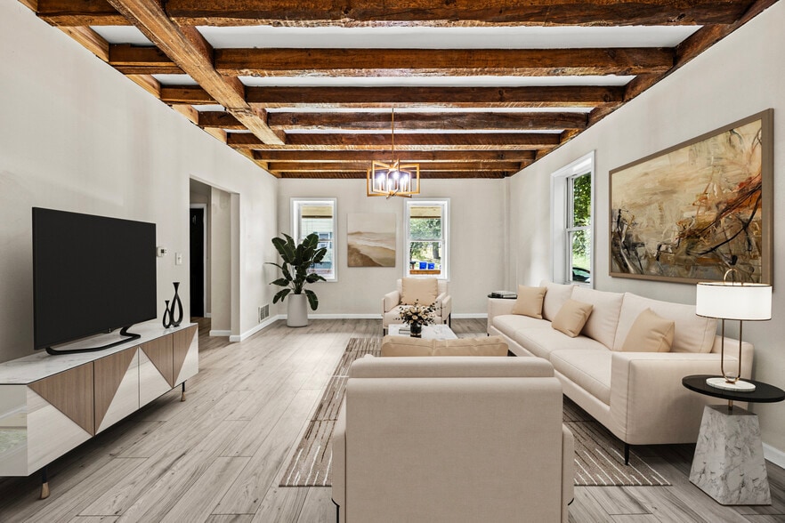 Building Photo - 20 School St